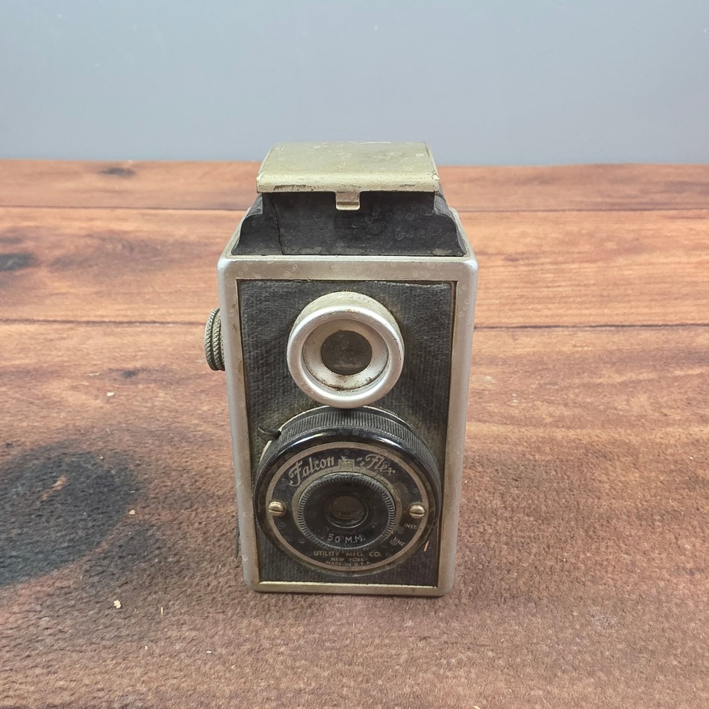 Falcon Flex Box Camera 50mm Graf Lens Black Good Vintage Art Deco TLR Style